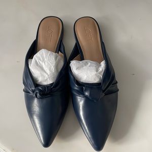 Ann Taylor Loft knotted mule shoes navy blue